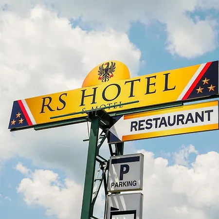 Hotel Rs 3*