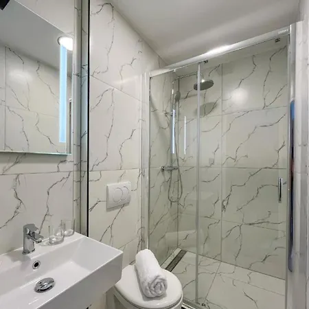 Rs Hotel Rimavská Sobota